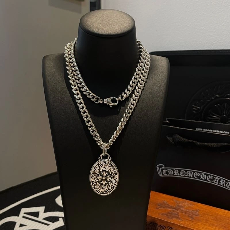 FreshLook Chrome Hearts Necklaces 242662