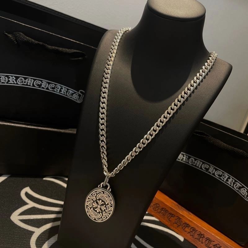 FreshLook Chrome Hearts Necklaces 242662