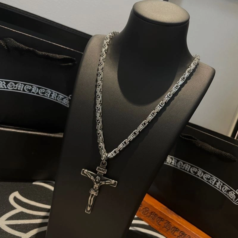 Unique Chrome Hearts Necklaces 242656