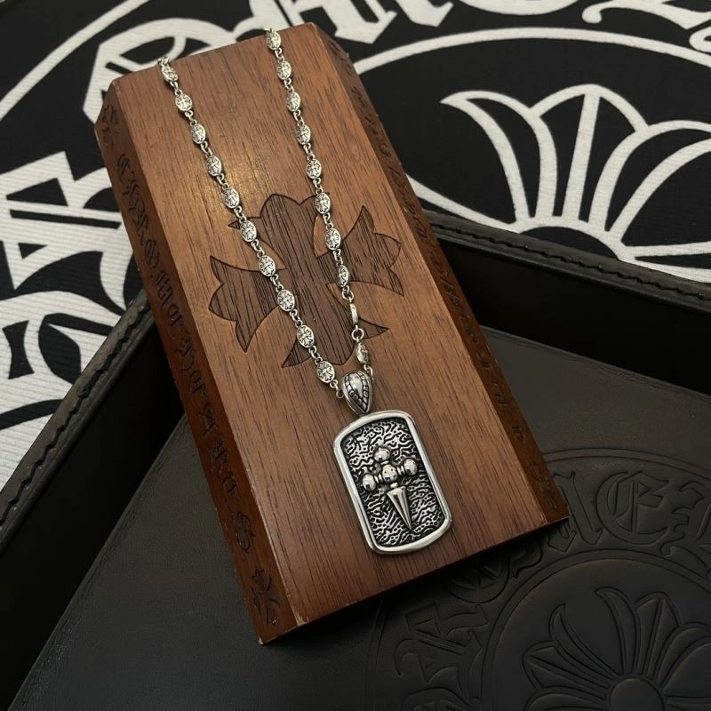 Snug Chrome Hearts Necklaces 242657