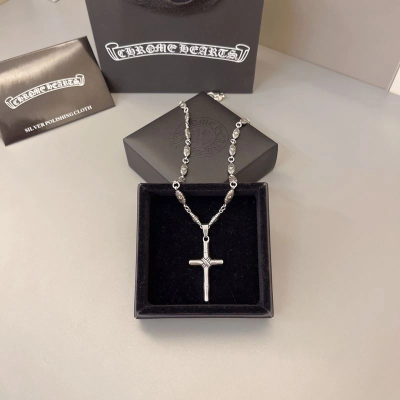 WrinkleFree Chrome Hearts Necklaces 242652