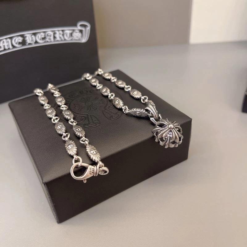 Compact Chrome Hearts Necklaces 242649