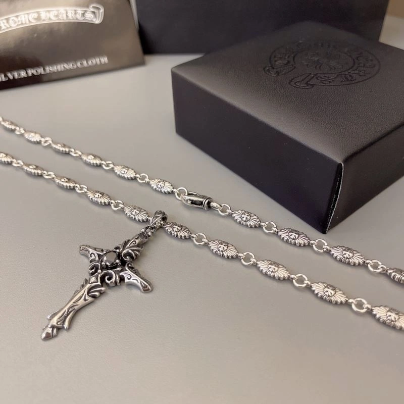 RelaxedFit Chrome Hearts Necklaces 242626