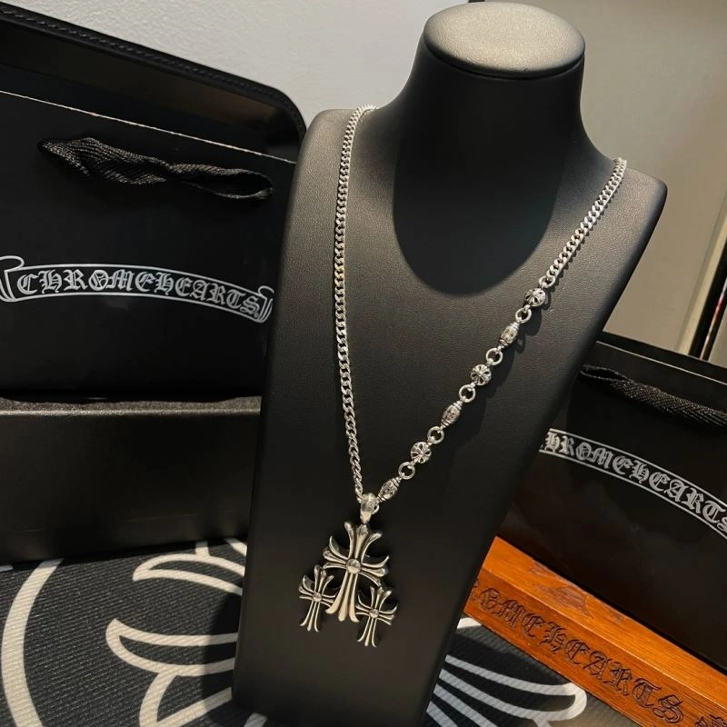 Packable Chrome Hearts Necklaces 242647