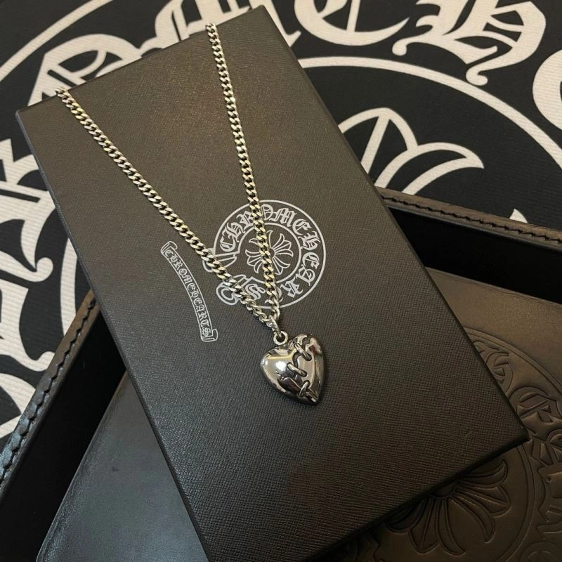 Bright Chrome Hearts Necklaces 242623