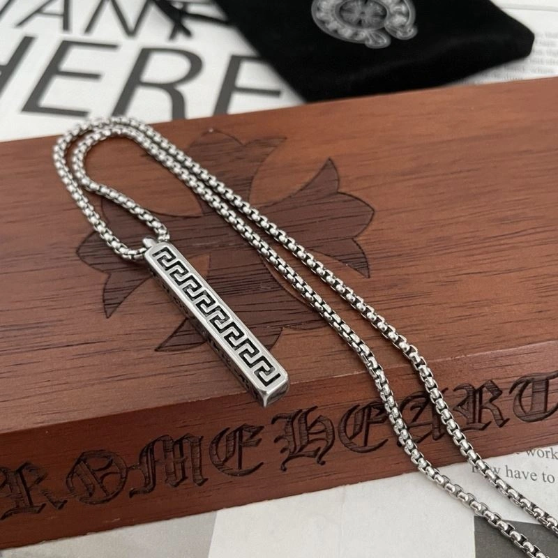Flexible Chrome Hearts Necklaces 242503