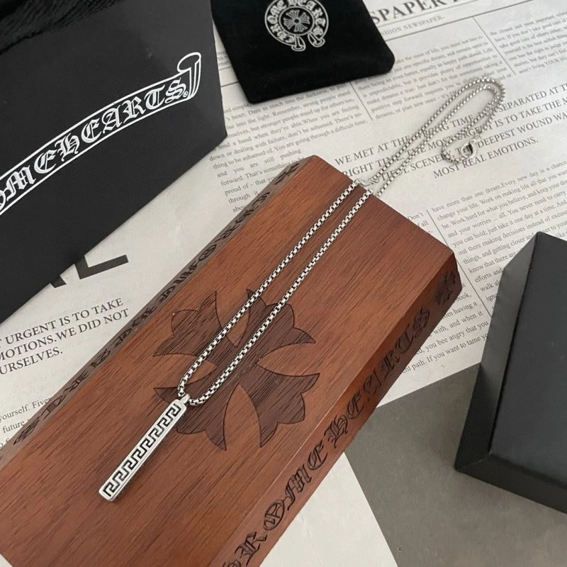Flexible Chrome Hearts Necklaces 242503