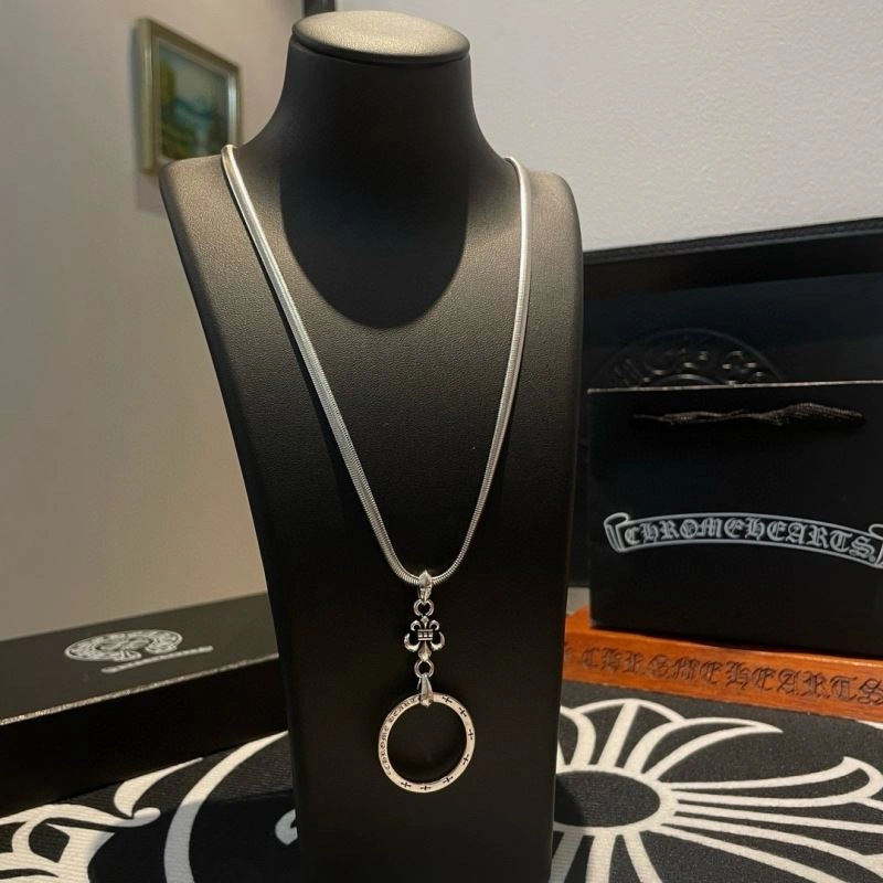 Fashionable Chrome Hearts Necklaces 242477