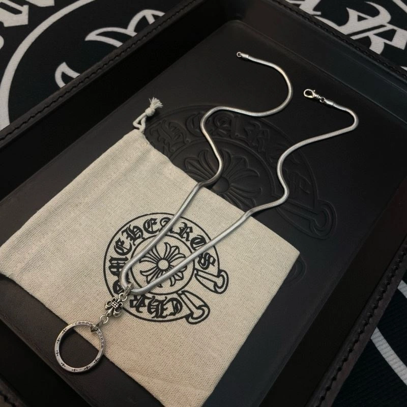 Fashionable Chrome Hearts Necklaces 242477