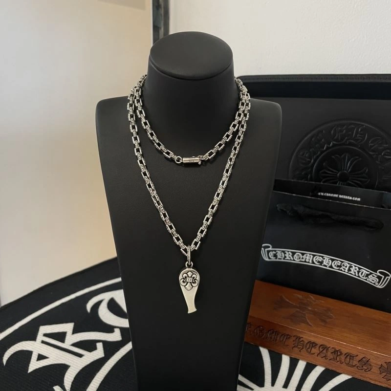 Bright Chrome Hearts Necklaces 242464