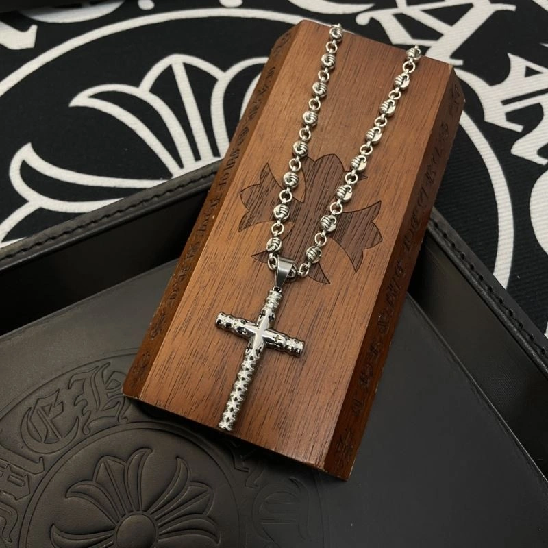 WaterResistant Chrome Hearts Necklaces 242478