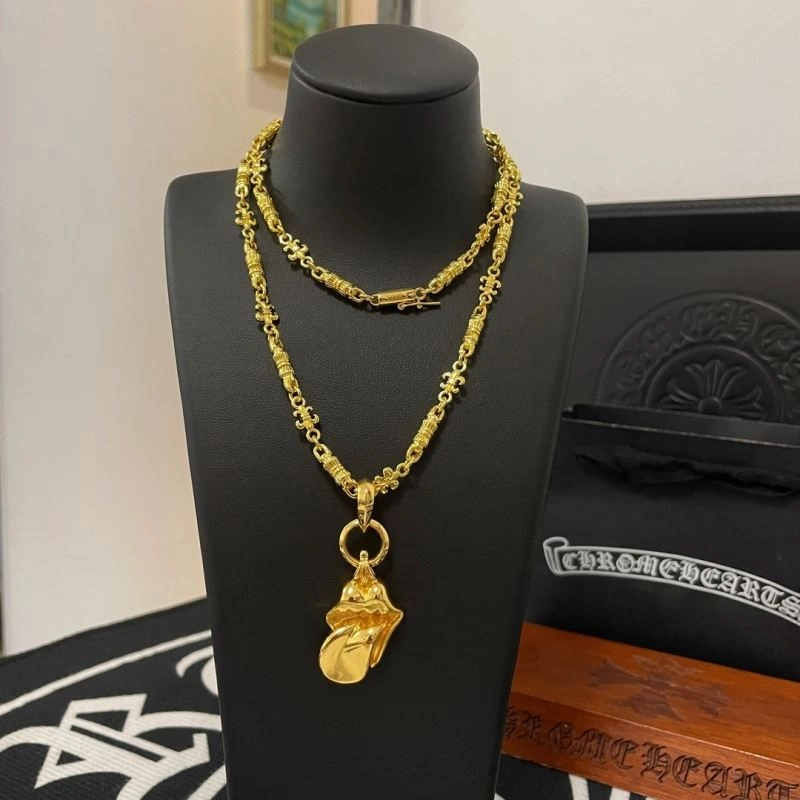 Thermal Chrome Hearts Necklaces 242476