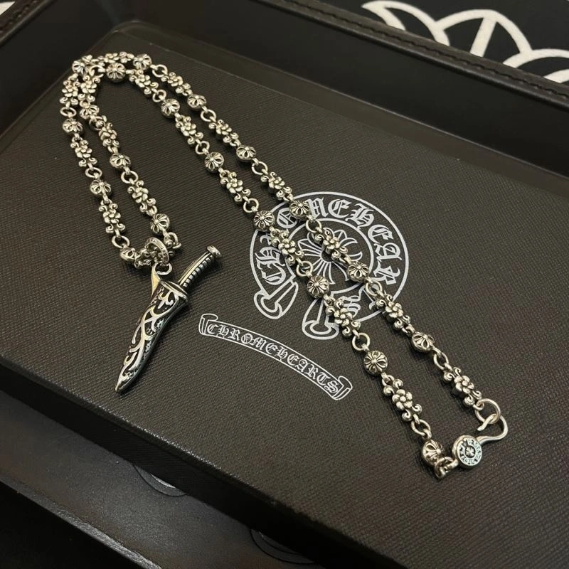 Snug Chrome Hearts Necklaces 242445