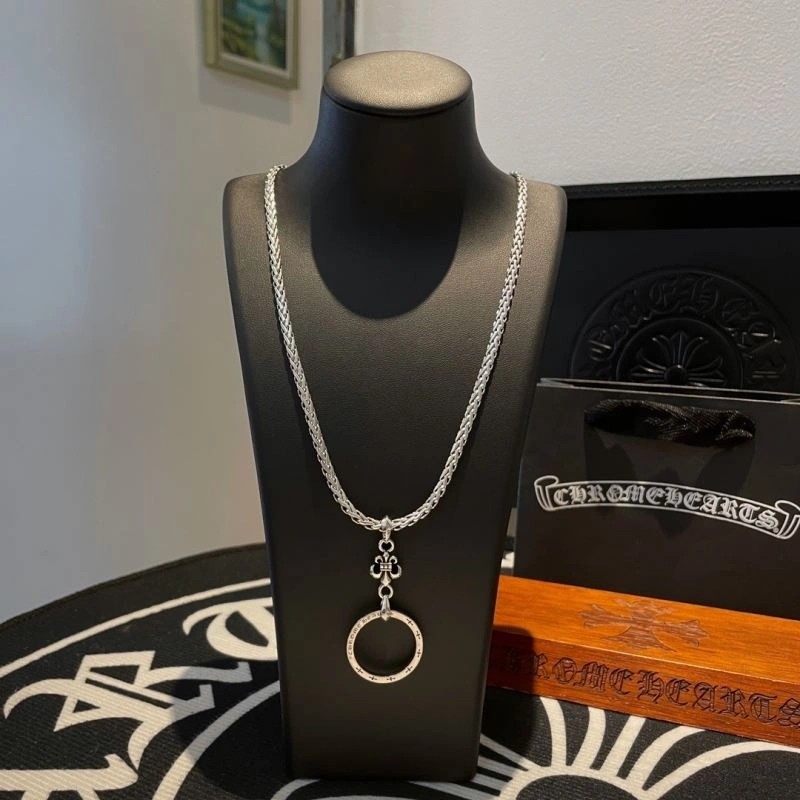 Lightweight Chrome Hearts Necklaces 242428