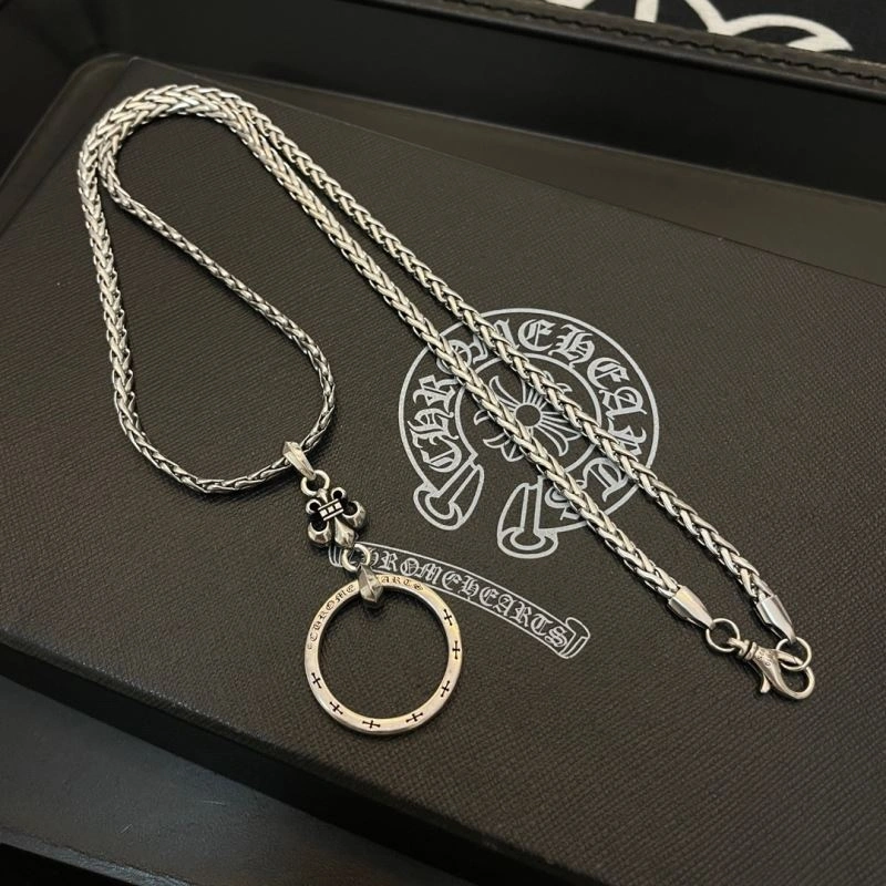 Lightweight Chrome Hearts Necklaces 242428