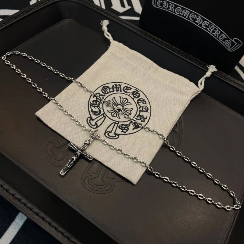 Colorful Chrome Hearts Necklaces 242421