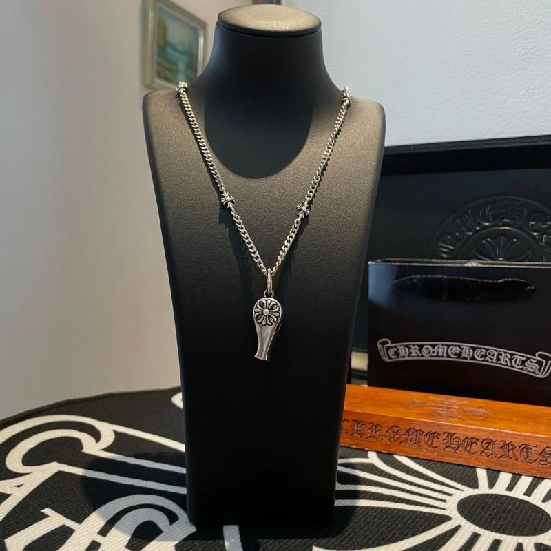 Bold Chrome Hearts Necklaces 242397