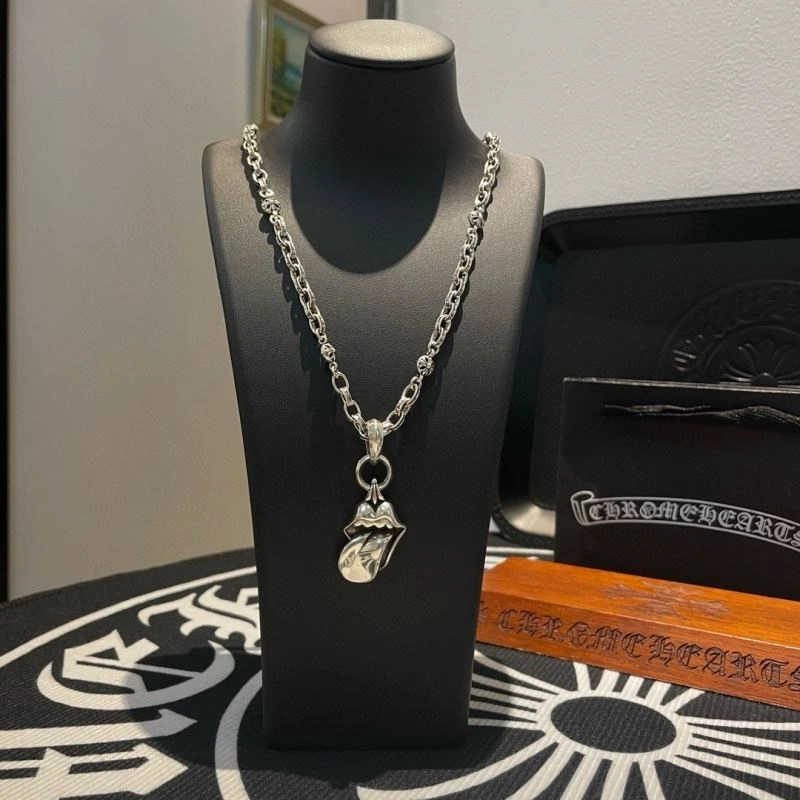 Breathable Chrome Hearts Necklaces 242372