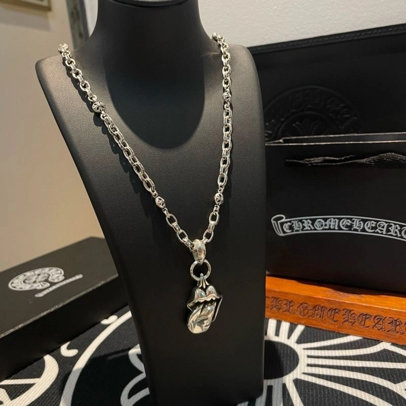 Breathable Chrome Hearts Necklaces 242372
