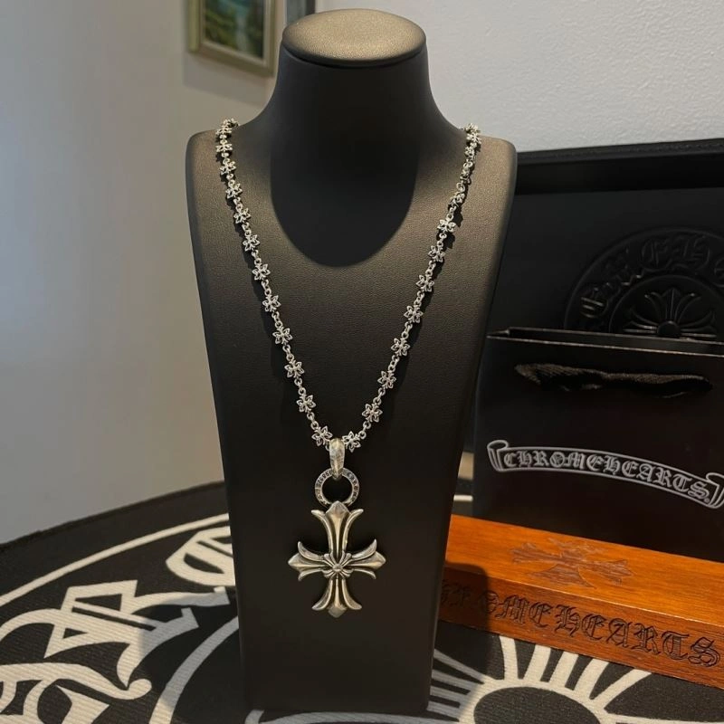 EasyMatch Chrome Hearts Necklaces 242382