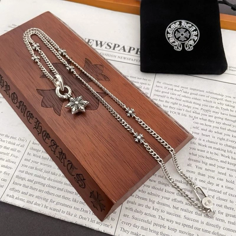 Bright Chrome Hearts Necklaces 242386