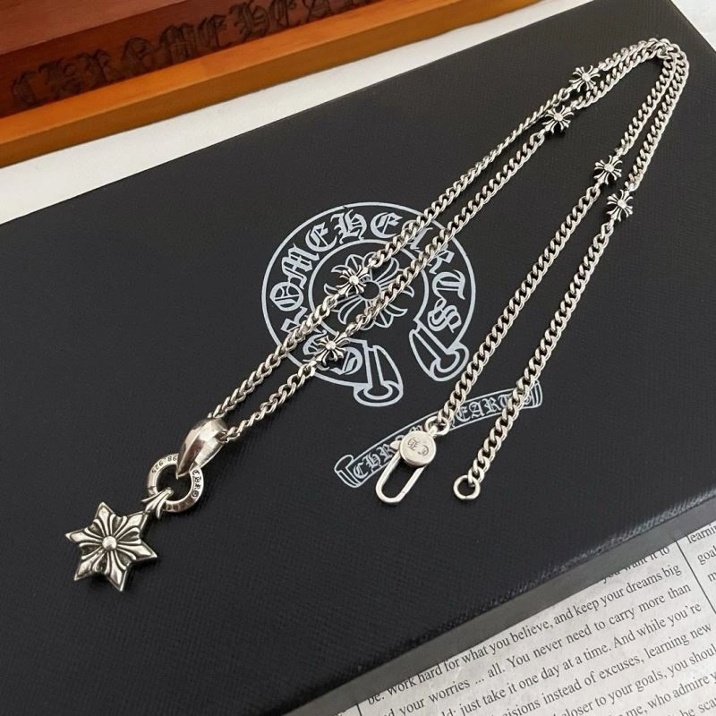 Bright Chrome Hearts Necklaces 242386