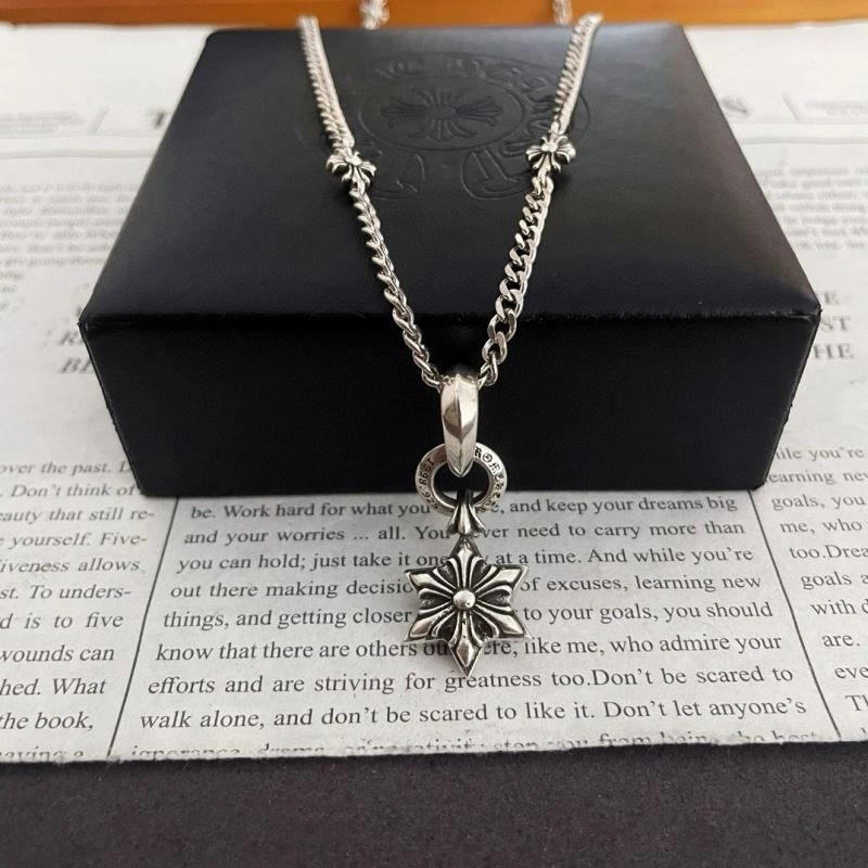 Bright Chrome Hearts Necklaces 242386