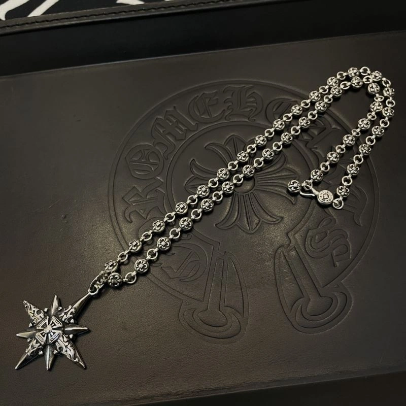Fashionable Chrome Hearts Necklaces 242375
