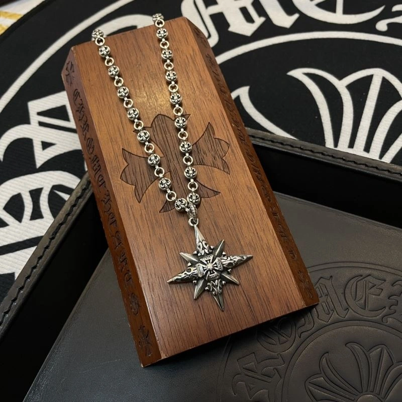 Fashionable Chrome Hearts Necklaces 242375