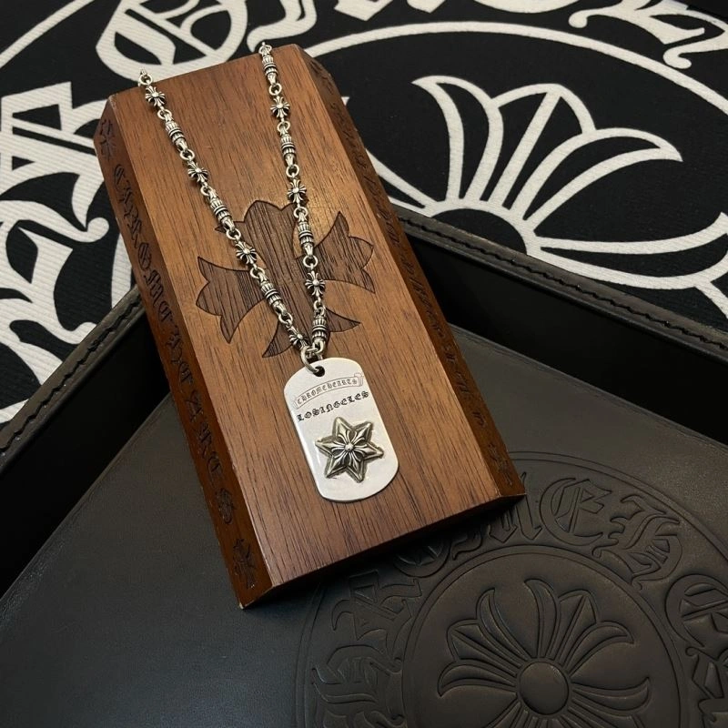 Resilient Chrome Hearts Necklaces 242362