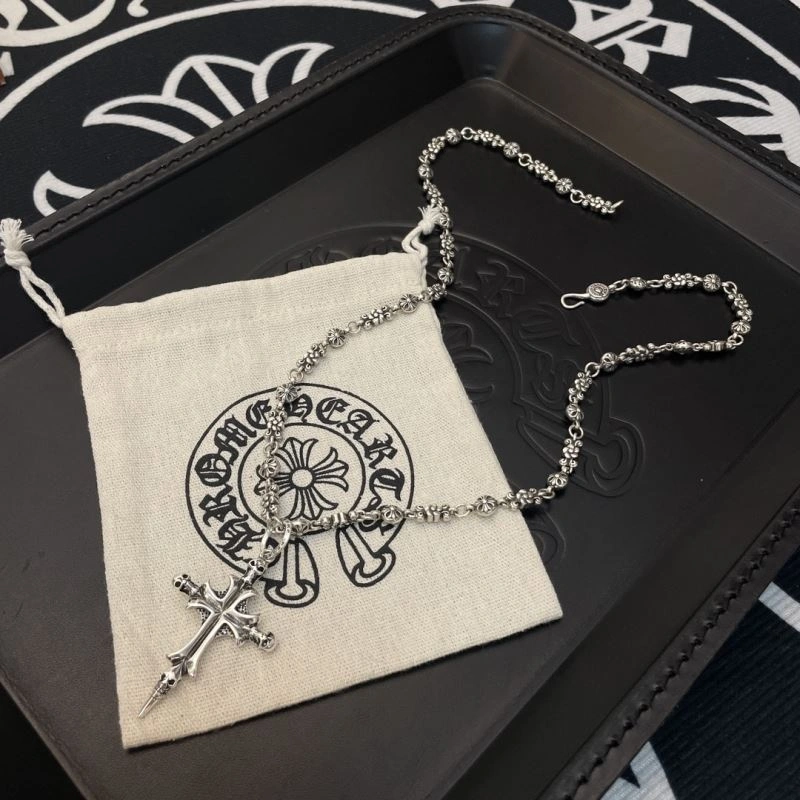 Fashionable Chrome Hearts Necklaces 242361