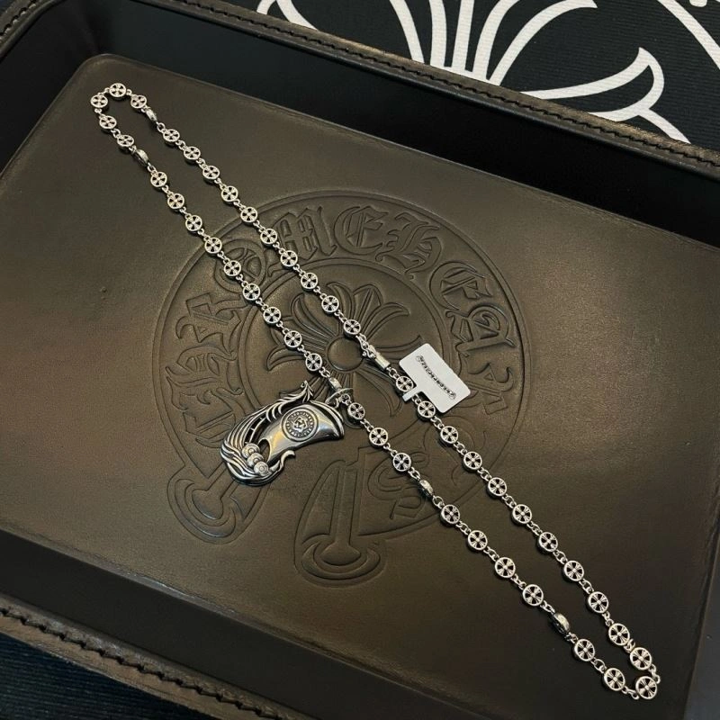 Sleek Chrome Hearts Necklaces 242329