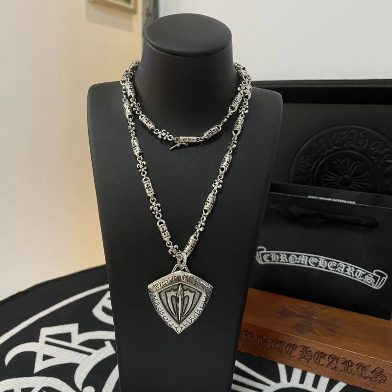 Sporty Chrome Hearts Necklaces 242342