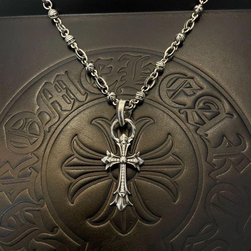 Elegant Chrome Hearts Necklaces 242339