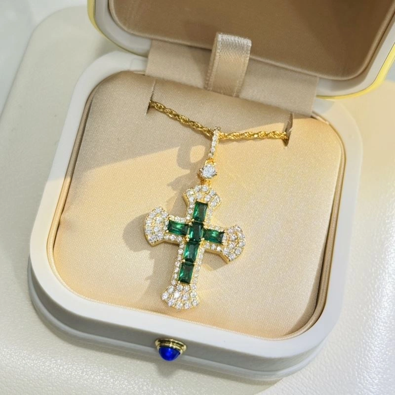 Resilient Chrome Hearts Necklaces 241907