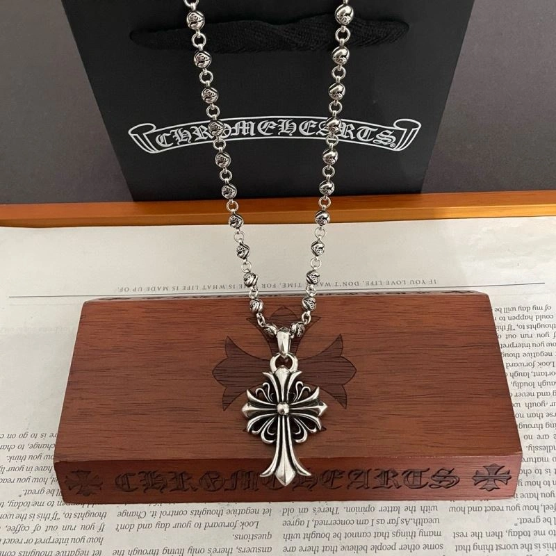 Cozy Chrome Hearts Necklaces 241882