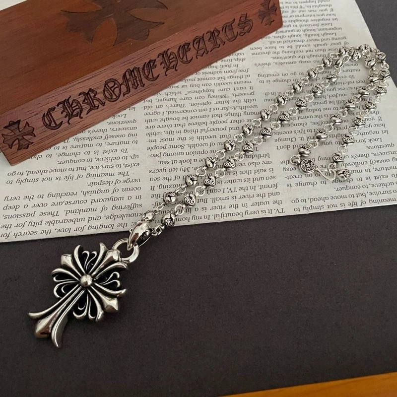 Cozy Chrome Hearts Necklaces 241882