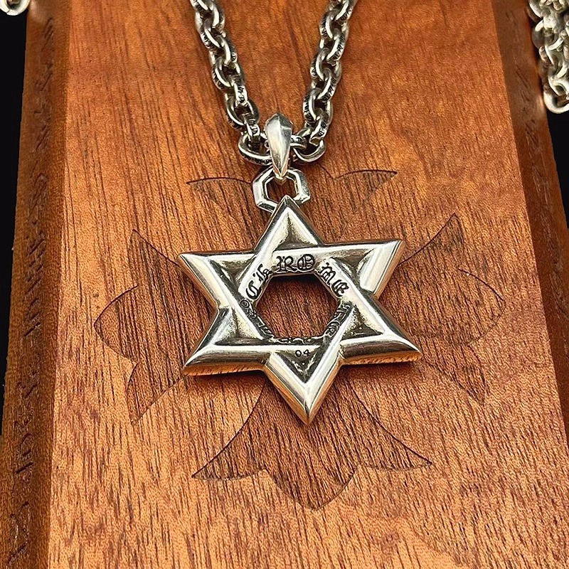 Durable Chrome Hearts Necklaces 241841