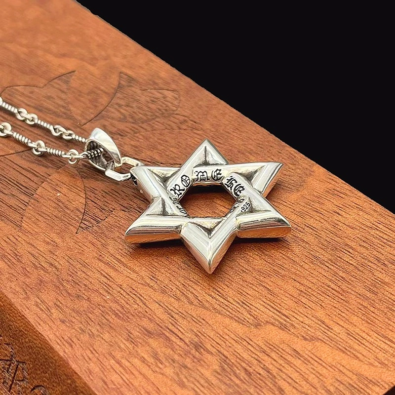 Durable Chrome Hearts Necklaces 241841