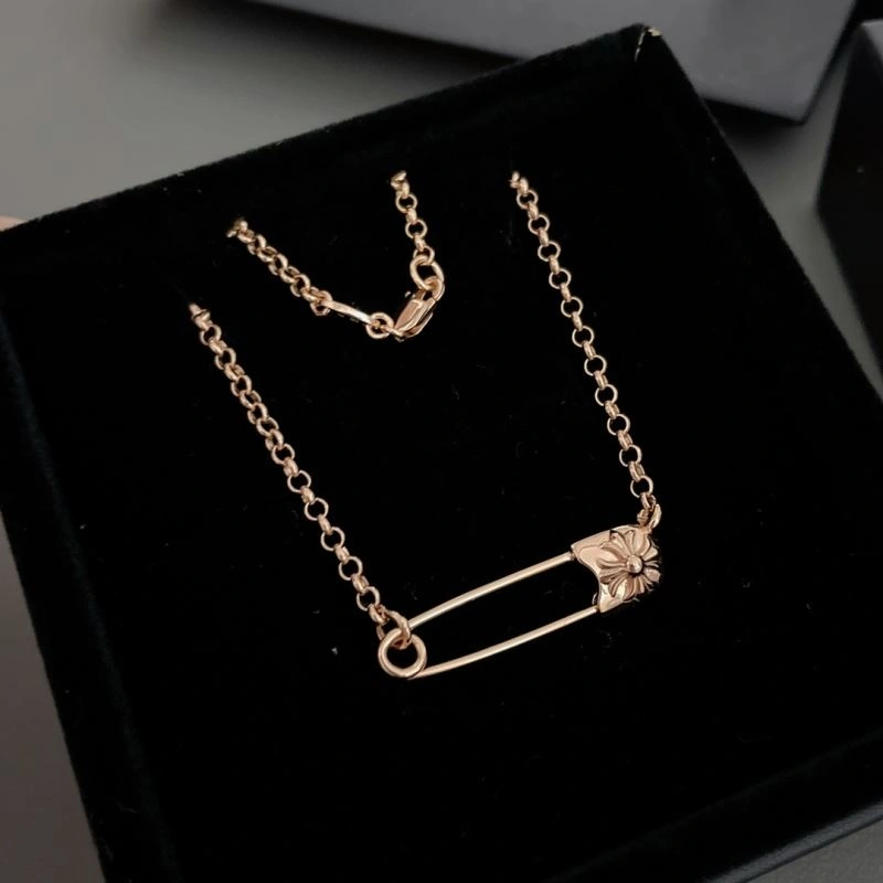 MoistureWicking Chrome Hearts Necklaces 241834