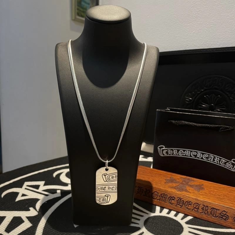 Elegant Chrome Hearts Necklaces 241833
