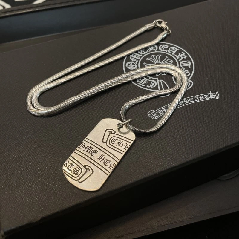 Elegant Chrome Hearts Necklaces 241833