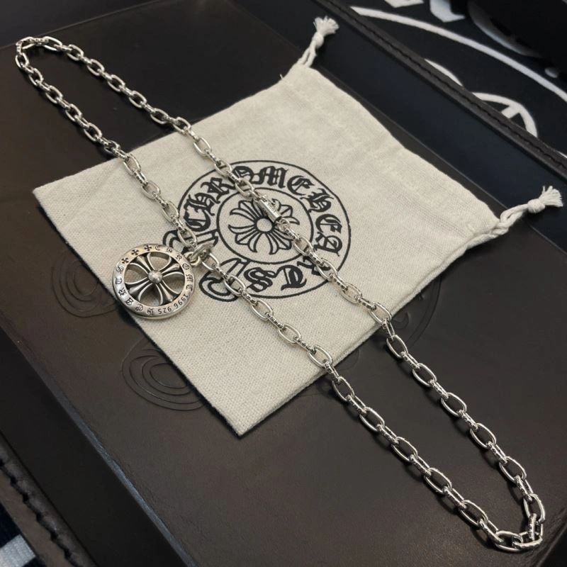 OdorResistant Chrome Hearts Necklaces 241810