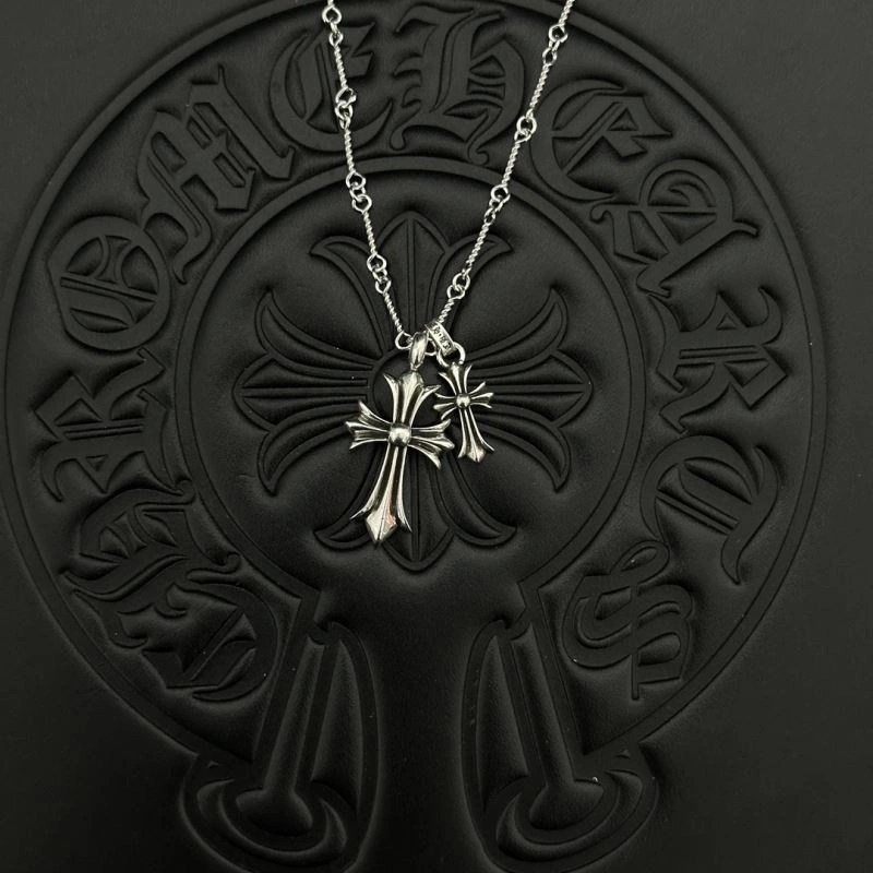 Bright Chrome Hearts Necklaces 241796