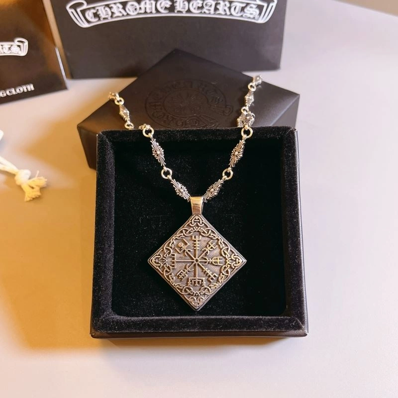 Compact Chrome Hearts Necklaces 241820