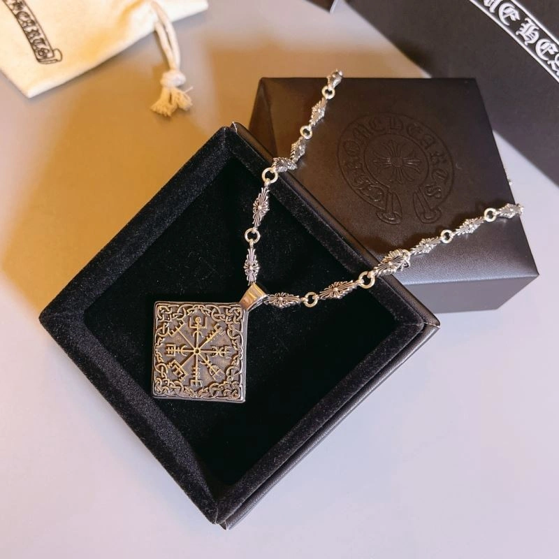 Compact Chrome Hearts Necklaces 241820
