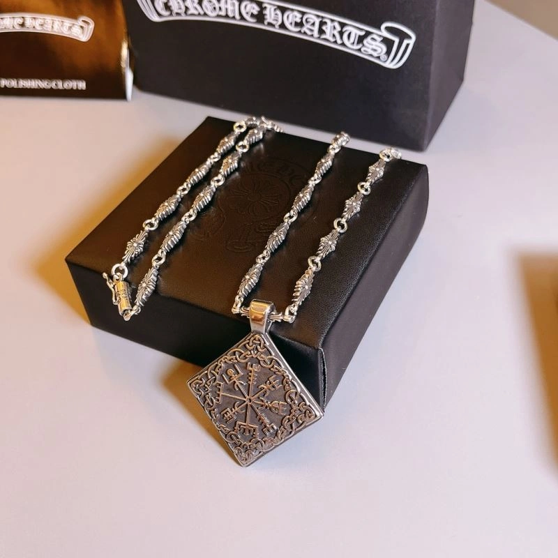 Compact Chrome Hearts Necklaces 241820