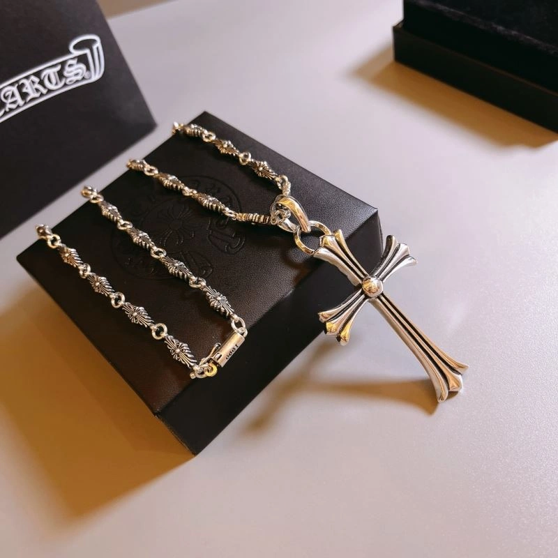 Chrome Hearts Necklaces Snug 241813