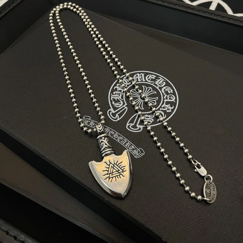 Vibrant Chrome Hearts Necklaces 241814