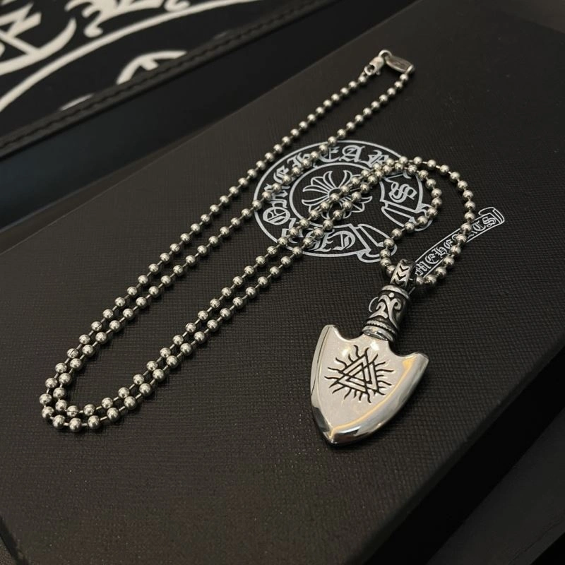 Vibrant Chrome Hearts Necklaces 241814